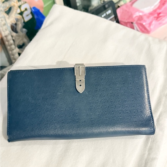 Gucci /// Vintage Large Leather Wallet - Picture 15 of 16